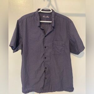 Men’s short sleeve button up shirt